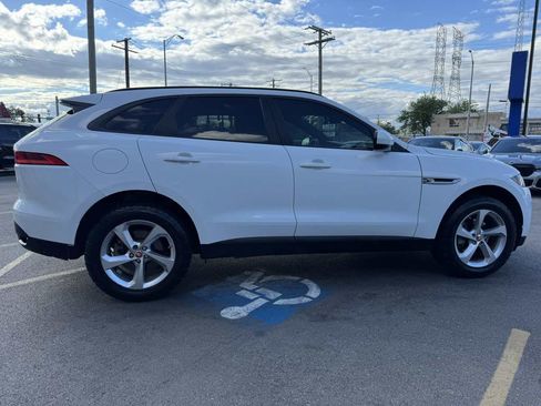 Used 2018 Jaguar F-PACE Premium AWD/4WD image 4