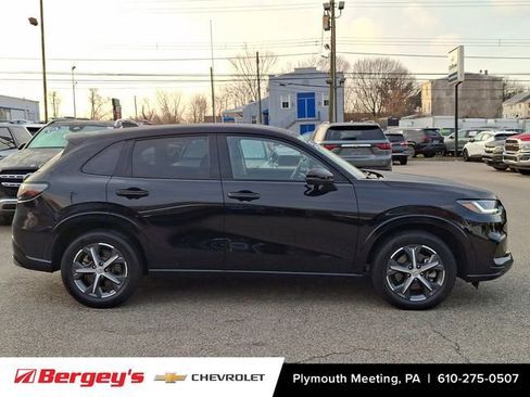 Used 2023 Honda HR-V EX-L image 9