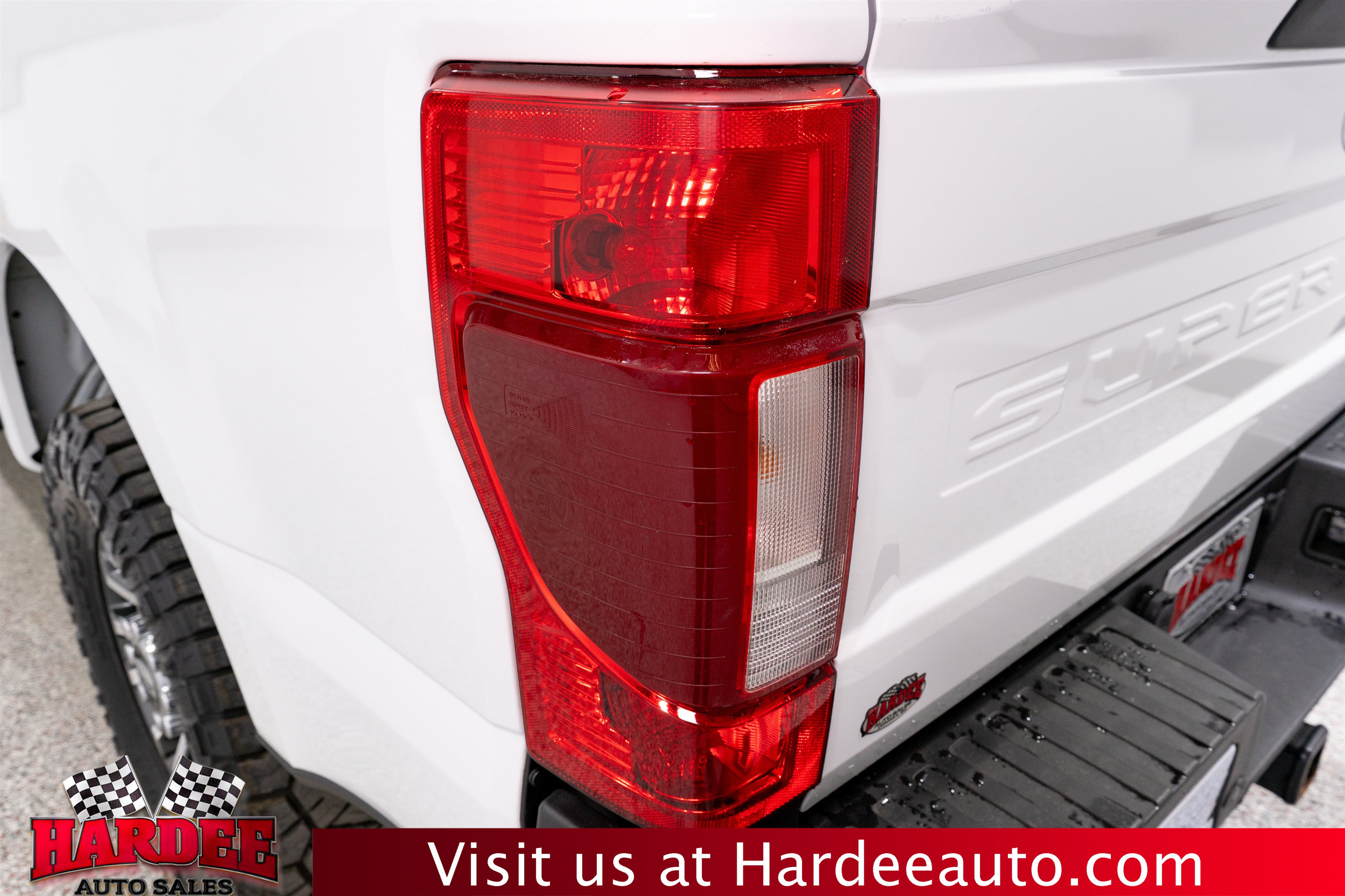 Used 2022 Ford F250 Lariat w/ Lariat Value Package AWD/4WD image 9