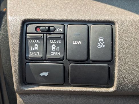 Used 2015 Honda Odyssey EX-L image 13