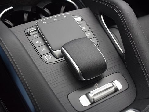 New 2026 Mercedes-Benz GLS 450 4MATIC image 29