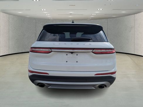 Used 2022 Lincoln Corsair FWD image 4