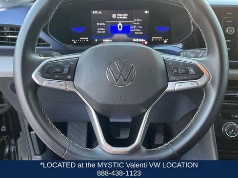 Certified 2022 Volkswagen Taos SE image 39