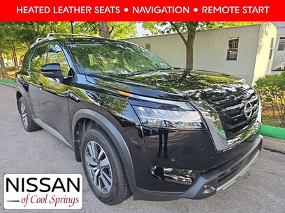 Used 2024 Nissan Pathfinder SL w/ Cargo Package