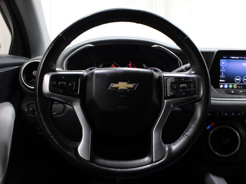 Used 2020 Chevrolet Blazer LT AWD/4WD image 12