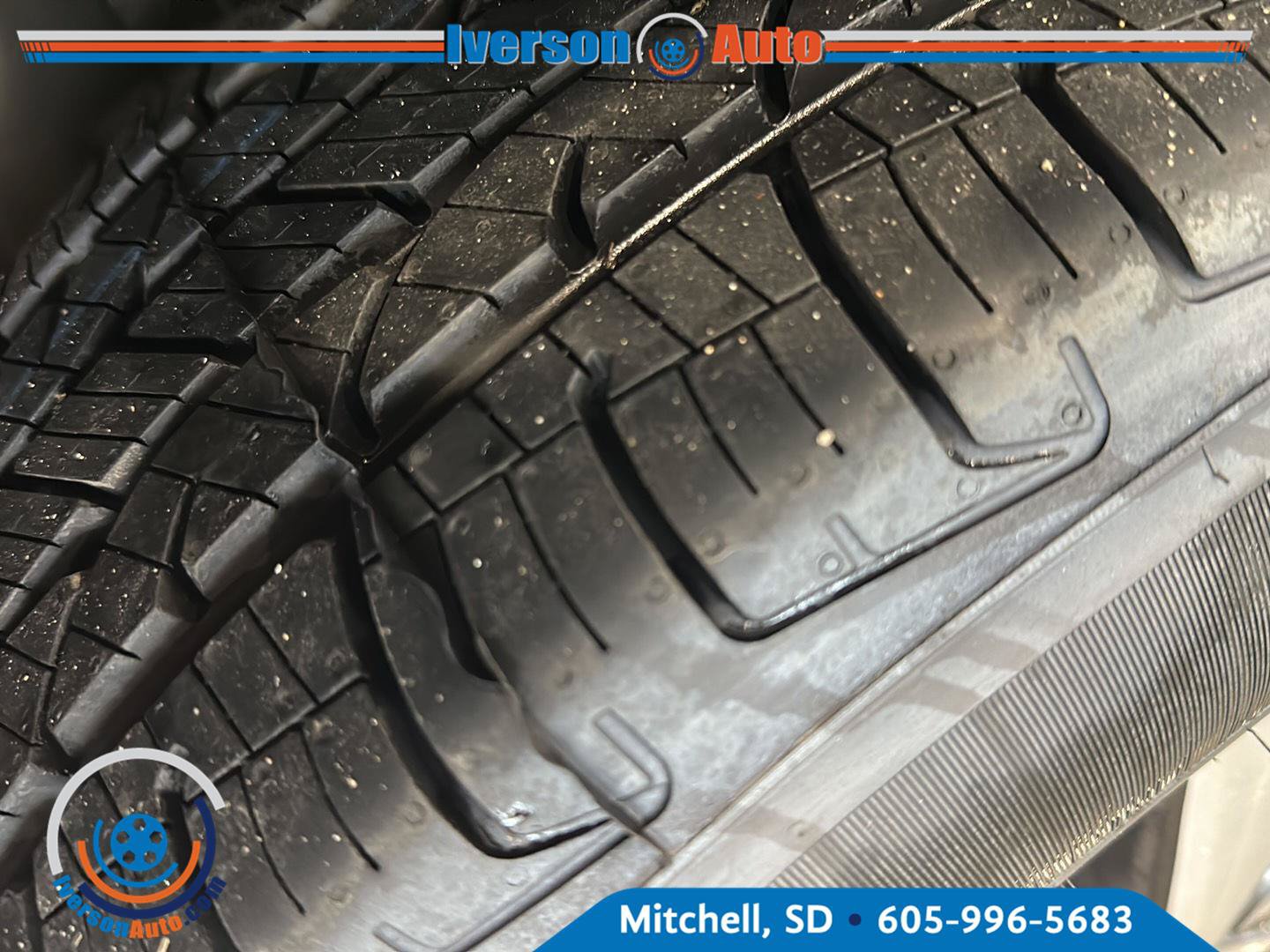 Used 2025 Subaru Outback Premium AWD/4WD image 11
