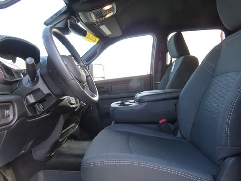 New 2026 RAM 3500 Tradesman image 18