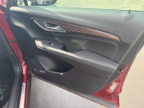 Certified 2023 Buick Envision Avenir image 24