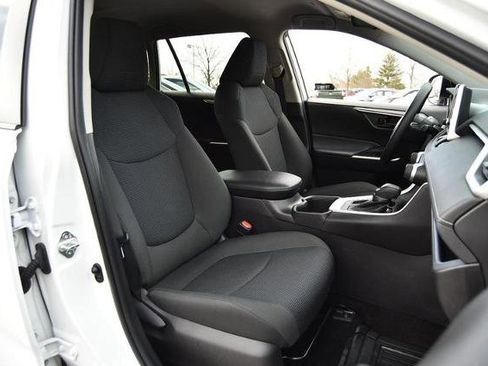 Used 2024 Toyota RAV4 LE image 19