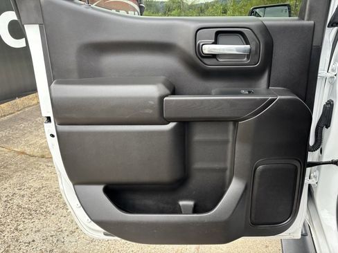 Used 2024 Chevrolet Silverado 1500 Custom image 26