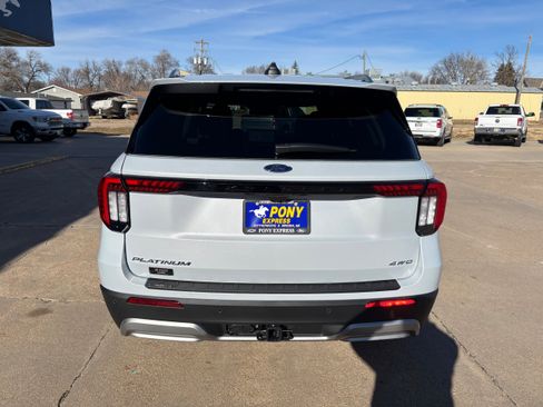 New 2026 Ford Explorer Platinum w/ LUX Leather Package image 4