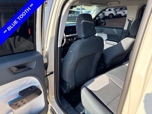 Used 2025 Ford Maverick XLT w/ XLT Luxury Package AWD/4WD image 7