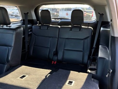 Certified 2020 Ford Explorer XLT w/ Equipment Group 202A image 22