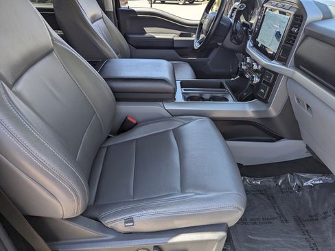 Used 2022 Ford F150 XLT w/ Equipment Group 302A High RWD image 10