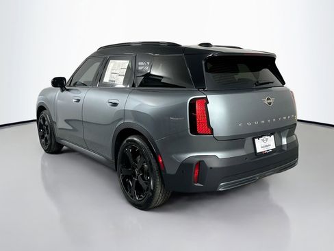 Certified 2025 MINI Cooper Countryman SE image 7