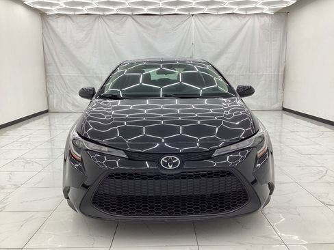 Used 2022 Toyota Corolla LE FWD image 5