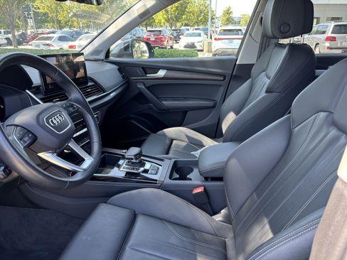 Used 2024 Audi Q5 2.0T Premium Plus w/ Premium Plus Package AWD/4WD image 16