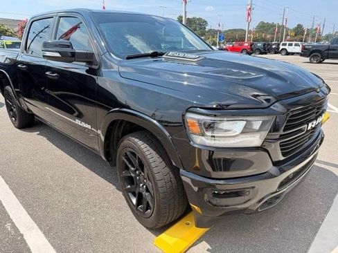 Used 2022 RAM 1500 Laramie AWD/4WD image 3