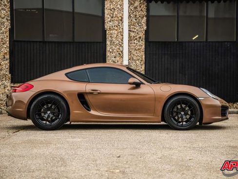Used 2014 Porsche Cayman RWD image 10