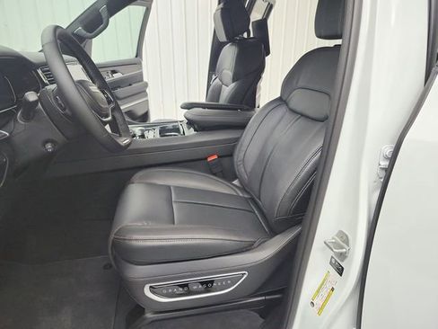 New 2026 Jeep Grand Wagoneer Summit w/ Rear Seat Video Group I AWD/4WD image 12