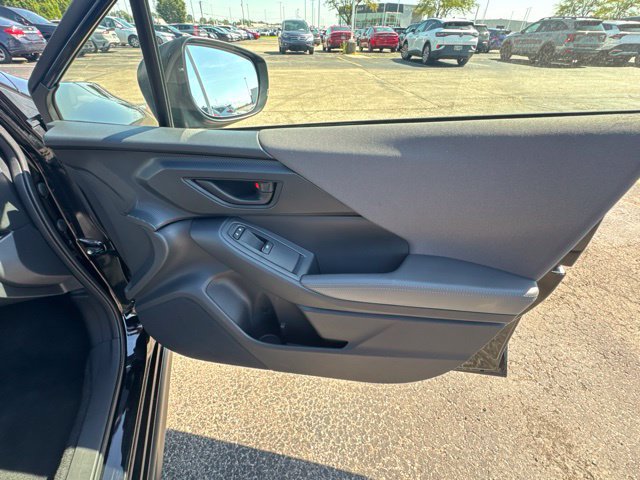 Used 2025 Subaru Crosstrek 2.5i Premium AWD/4WD image 17
