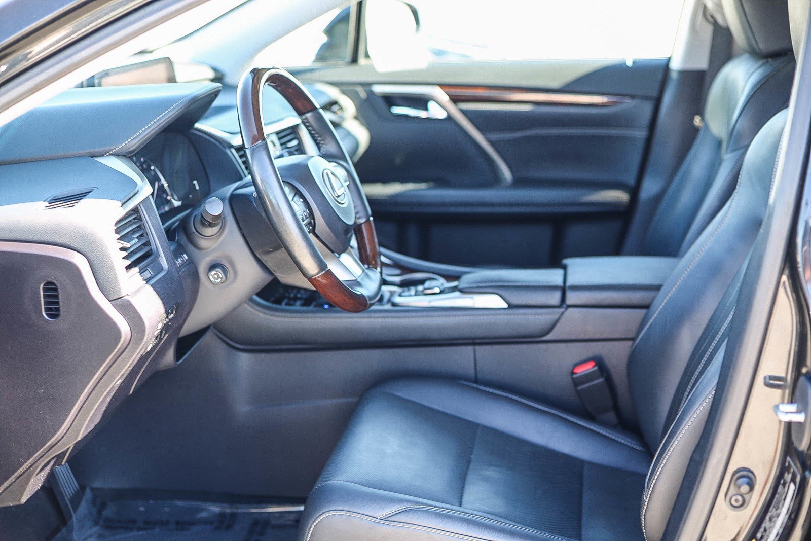 Used 2017 Lexus RX 350 AWD w/ Premium Package image 17