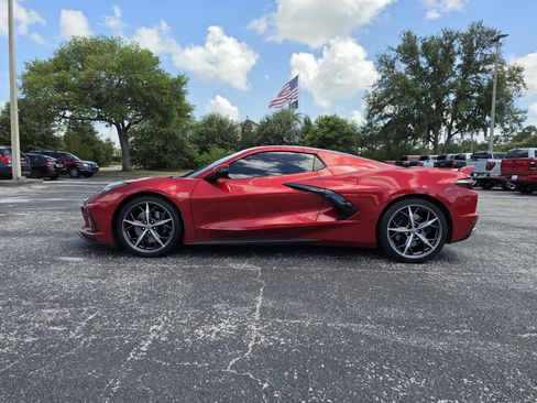 Certified 2022 Chevrolet Corvette Stingray Preferred Conv w/ Z51 Performance Package RWD image 9