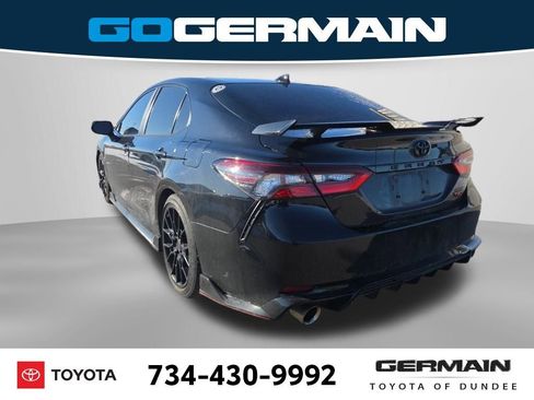 Used 2021 Toyota Camry TRD w/ TRD Package w/JBL Audio image 10