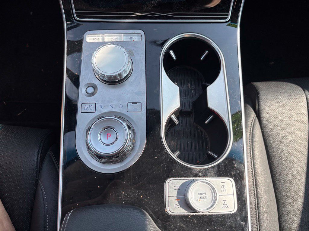 Used 2025 Genesis GV80 2.5T Standard AWD/4WD image 31