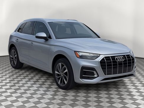 Used 2021 Audi Q5 2.0T Premium Plus w/ Premium Plus Package AWD/4WD image 7