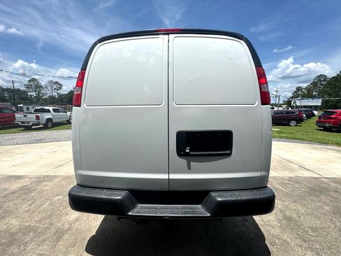 Used 2021 Chevrolet Express 2500 image 6
