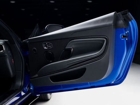 Used 2020 Aston Martin DB11 AMR image 61