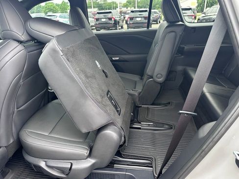 Used 2025 Lexus TX 500h AWD w/ Technology Package image 30