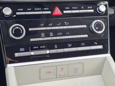 New 2026 Hyundai Santa Fe SE FWD image 22