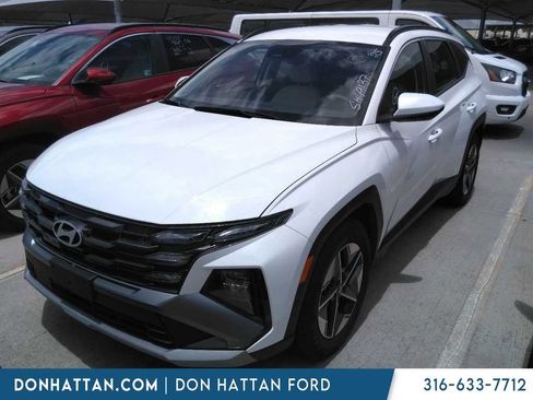 Used 2025 Hyundai Tucson SEL FWD image 1