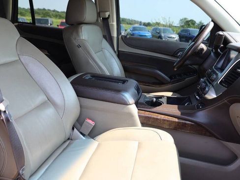 Used 2017 Chevrolet Tahoe LT AWD/4WD image 15