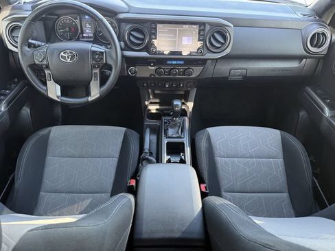 Used 2023 Toyota Tacoma TRD Sport w/ Technology Package RWD image 12