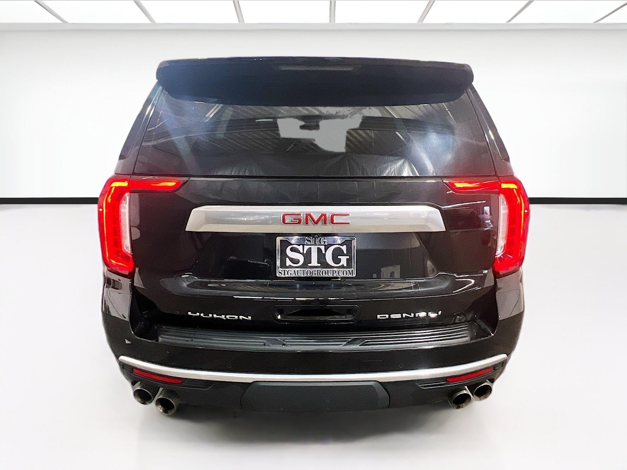 Used 2024 GMC Yukon Denali AWD/4WD image 5