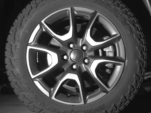 Used 2025 Jeep Compass Trailhawk AWD/4WD image 13