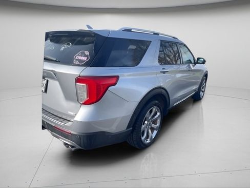 Used 2020 Ford Explorer Platinum w/ Premium Technology Package image 9