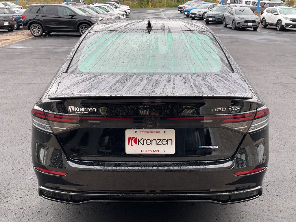 Used 2023 Honda Accord Sport image 6