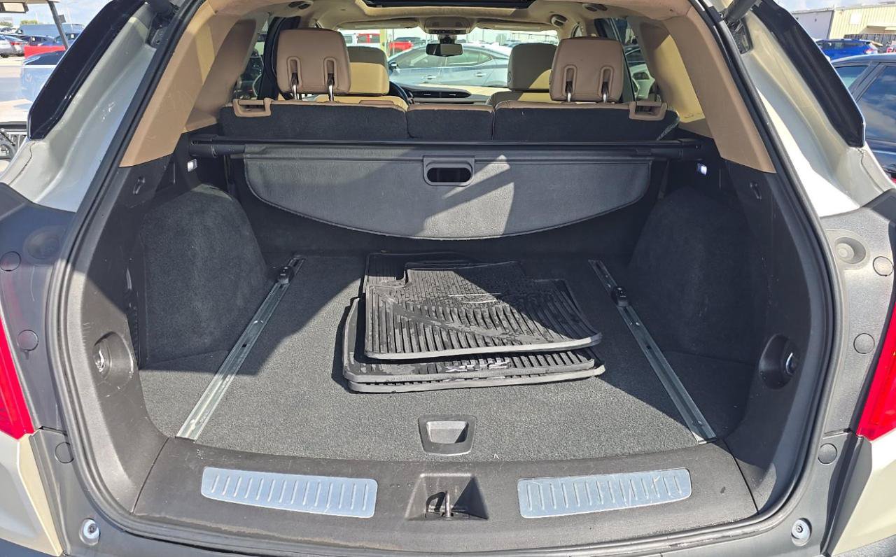 Used 2017 Cadillac XT5 Platinum AWD/4WD image 22