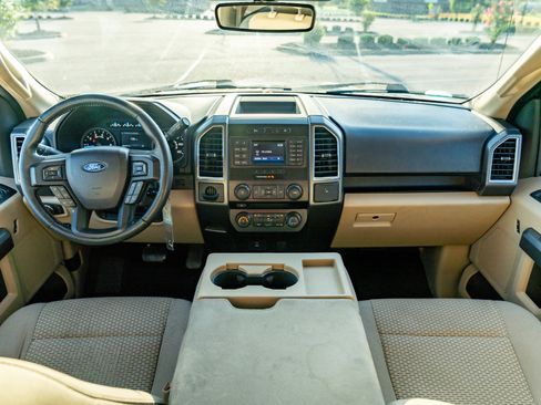 Used 2016 Ford F150 XLT w/ Equipment Group 301A Mid RWD image 18
