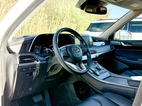 Used 2021 Hyundai Palisade Limited image 16
