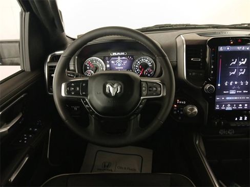 Used 2025 RAM 1500 Laramie image 18