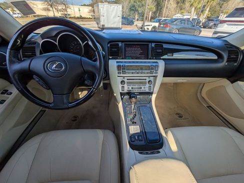 Used 2004 Lexus SC 430 Convertible image 15