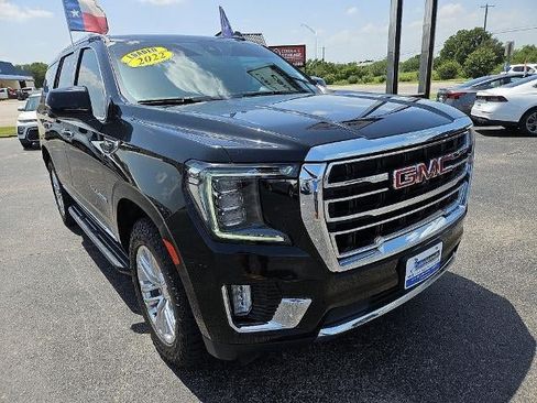 Used 2022 GMC Yukon SLT w/ SLT Luxury Package AWD/4WD image 11