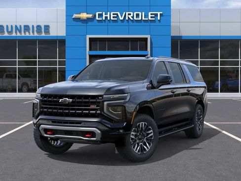 New 2026 Chevrolet Suburban Z71 w/ Z71 Off-Road Package AWD/4WD image 7