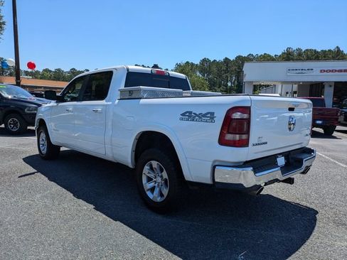 Used 2020 RAM 1500 Laramie AWD/4WD image 6