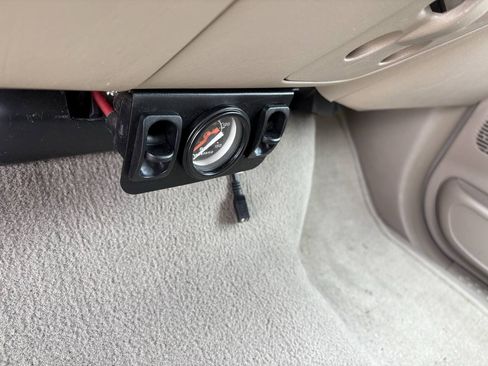 Used 2005 Ford F350 Lariat AWD/4WD image 16